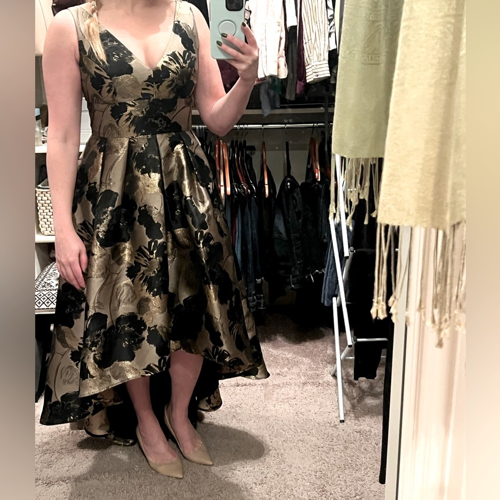 Eliza J black & gold Gown altered to an 8 tag says 10. Worn once!